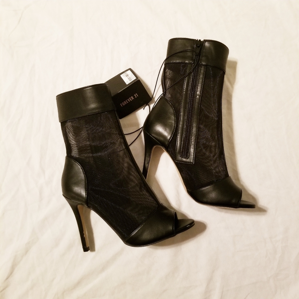 NWT forever 21 mesh peep toe heels